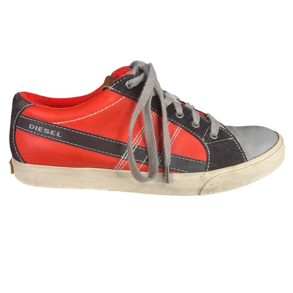 Diesel Men’s D String Grey Red Low Lace Up Sneakers Size US 9
